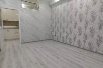Satılır Yeni Tikili 8-ci Kilometrdə
