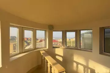 Satılır Villa Atyalıda