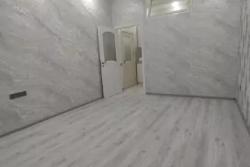 Satılır Yeni Tikili 8-ci Kilometrdə