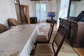 Satılır Həyət Evi Masazırda