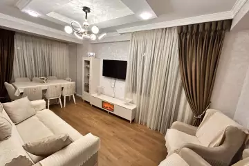 Satılır Yeni Tikili Yeni Yasamalda