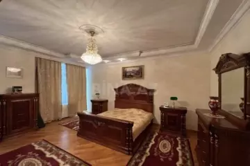 Satılır Yeni Tikili Elmler Akademiyasıda