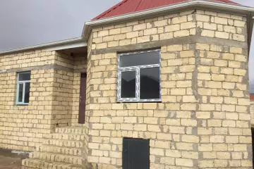 Satılır Həyət Evi Masazırda