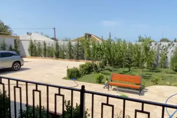 Satılır Bağ Evi Bilgəhdə