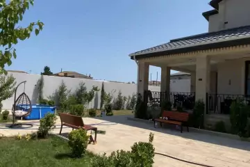 Satılır Bağ Evi Bilgəhdə