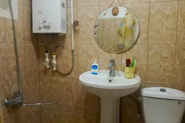 Satılır Köhnə Tikili Gənclikdə