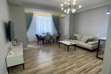 Satılır Yeni Tikili Masazırda