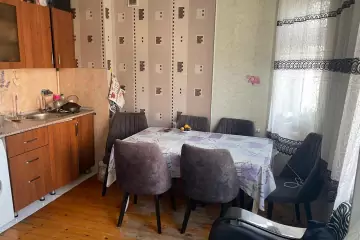 Satılır Yeni Tikili Yeni Günəşlidə