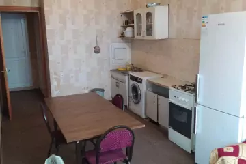 Aylıq Kirayə Yeni Tikili 9-cu Mikrorayonda