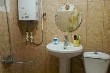 Satılır Köhnə Tikili Gənclikdə