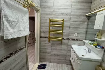 Satılır Yeni Tikili Yeni Yasamalda