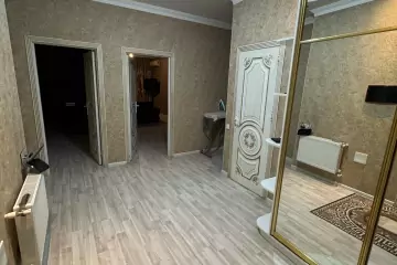 Satılır Yeni Tikili Yeni Yasamalda