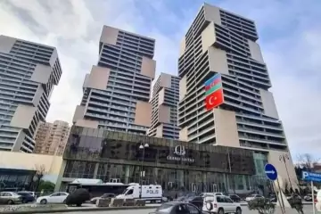 Satılır Yeni Tikili Grand Hayatda