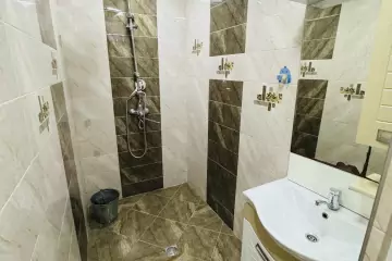 Aylıq Kirayə Köhnə Tikili Yeni Günəşlidə