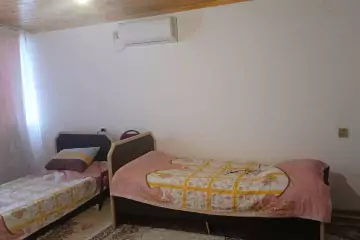 Satılır Həyət Evi Bilgəhdə
