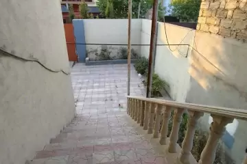 Satılır Həyət Evi Sabunçu Qəsəbəsida