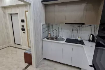 Aylıq Kirayə Yeni Tikili Ağ şəhər Kompleksində