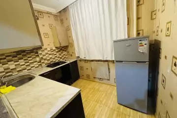 Aylıq Kirayə Köhnə Tikili Yeni Günəşlidə