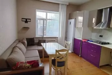 Satılır Həyət Evi Sabunçu Qəsəbəsida