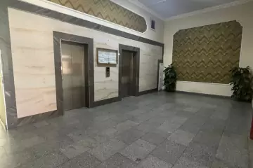 Satılır Yeni Tikili Nəsimi Bazarında