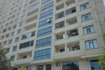 Satılır Yeni Tikili Heydər əliyev Mərkəzində