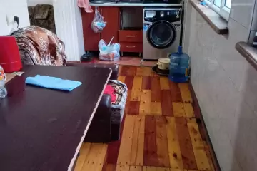 Satılır Köhnə Tikili Biləcəridə