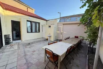 Satılır Həyət Evi Biləcəridə