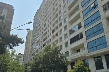 Satılır Yeni Tikili Heydər əliyev Mərkəzində 