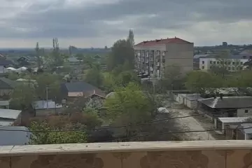 Satılır Köhnə Tikili Təzəkəndda