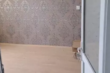 Satılır Köhnə Tikili Təzəkəndda