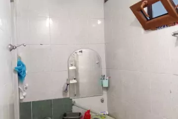 Satılır Köhnə Tikili Biləcəridə