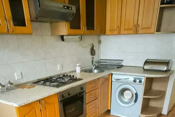 Aylıq Kirayə Köhnə Tikili 28 May Metrosu ətrafında