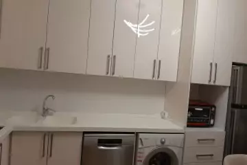 Aylıq Kirayə Yeni Tikili 28 May Metrosu ətrafında