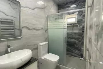 Satılır Həyət Evi Binədə
