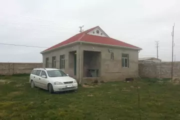 Satılır Bağ Evi Zirədə 