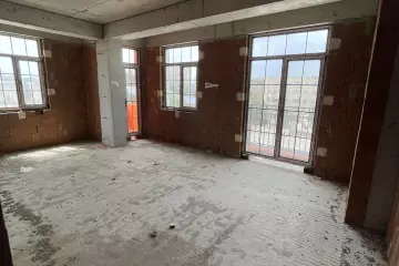 Satılır Yeni Tikili Bakıxanovda