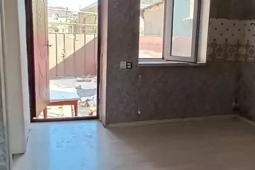 Aylıq Kirayə Həyət Evi Xırdalan şəhərində