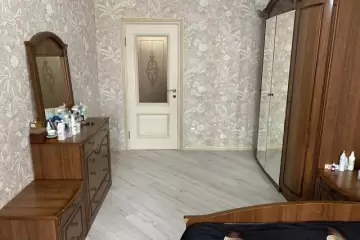 Satılır Köhnə Tikili Cavanşir Küçəsində 