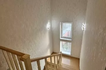 Satılır Həyət Evi Binədə