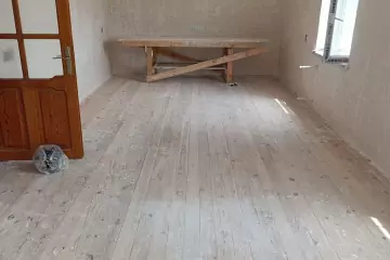 Satılır Həyət Evi Binədə