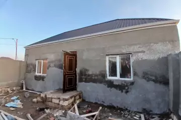 Satılır Həyət Evi Bakıda