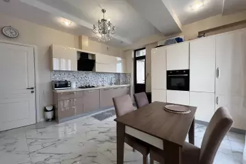 Aylıq Kirayə Yeni Tikili 28 May Metrosu ətrafında