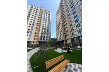Satılır Yeni Tikili Nəsimi Bazarında