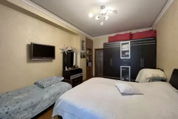 Satılır Yeni Tikili Ağ şəhər Kompleksində