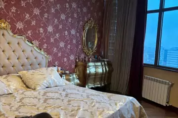 Satılır Yeni Tikili Yasamalda