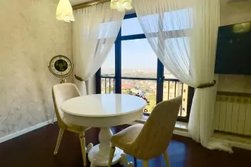 Satılır Köhnə Tikili Biləcəridə