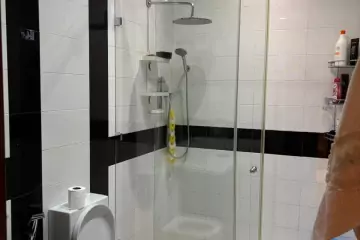 Satılır Yeni Tikili Yasamalda
