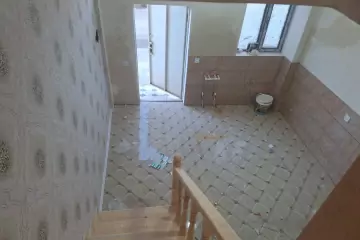 Satılır Həyət Evi Biləcəridə