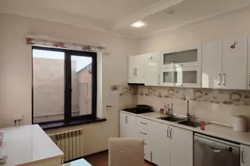 Satılır Həyət Evi Ramanada