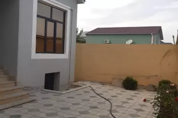 Satılır Həyət Evi Buzovnada